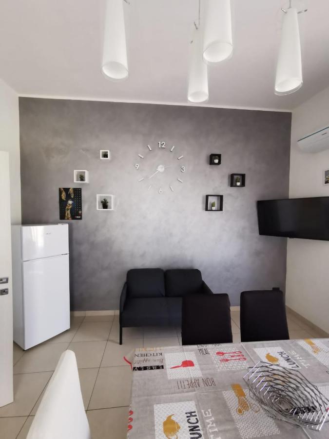 Casa Landolina Noto Apartment Luaran gambar