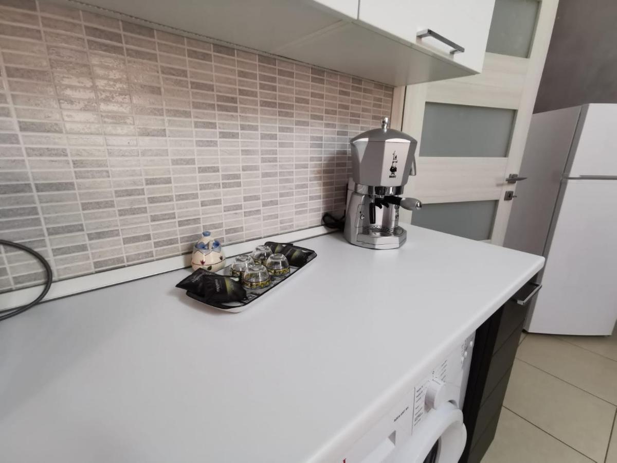 Casa Landolina Noto Apartment Luaran gambar